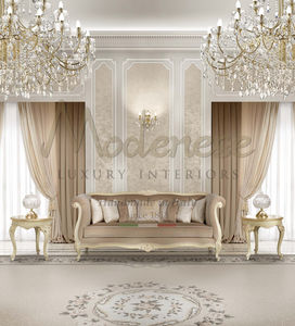 klassisches Sofa
