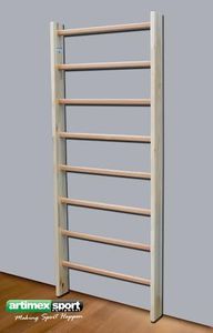 Holzsprossenwand 1