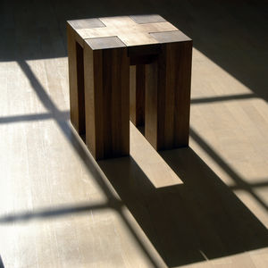 Design-Hocker / aus Eiche / Massivholz / aus Buche