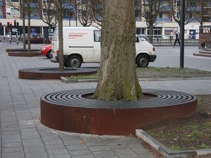 Baum-Randeinfassung 1