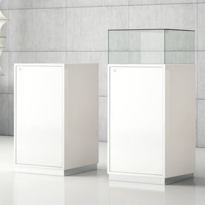 moderne Vitrine 1