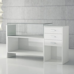 moderne Vitrine 1
