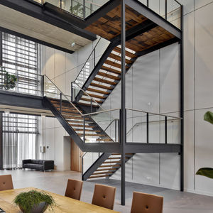 High-End-Treppe 1