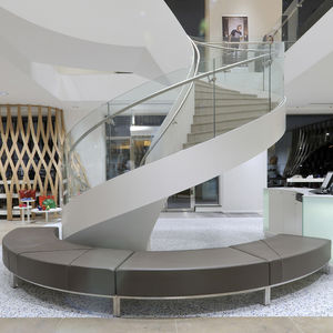 High-End-Treppe 1