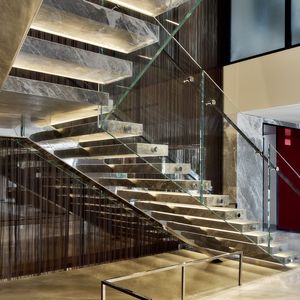 High-End-Treppe 1