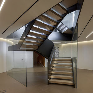 High-End-Treppe 1