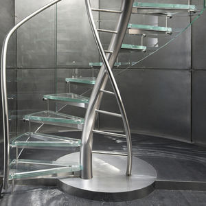 High-End-Treppe 1