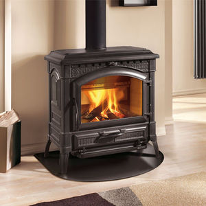Wasserführender Kaminofen / Holz 1