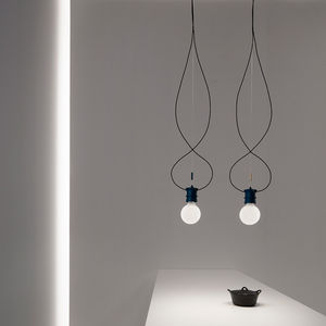 Hängelampe / modern / Aluminium / höhenverstellbar