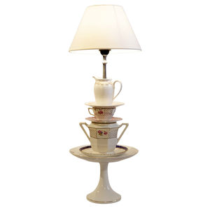 Tischgerät-Lampe / originelles Design / Porzellan / Innenraum