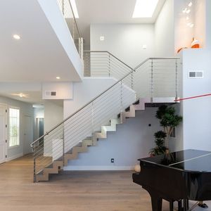 halbgewendelte Treppe