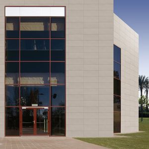 Fassadenverkleidung für hinterlüftete Fassade