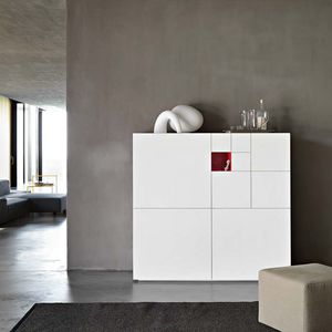 hohes Sideboard