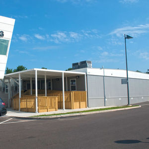 öffentliche Containeranlage