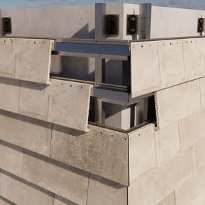 Keramik-Fassadensystem