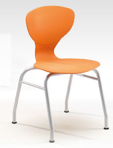 moderner Stuhl 1