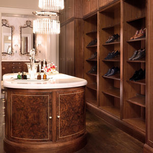 Begehbarer Kleiderschrank / Modul 1