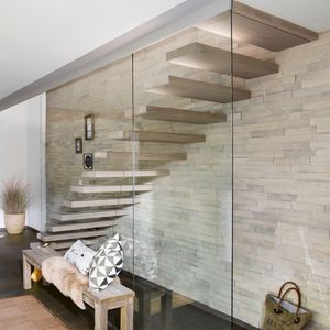 gerade Treppe