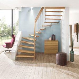 halbgewendelte Treppe