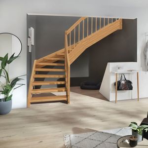 halbgewendelte Treppe