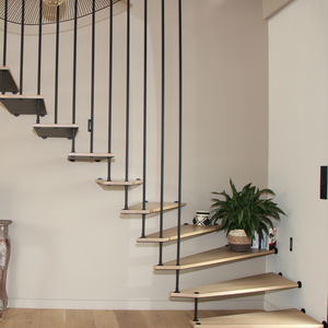 gerade Treppe
