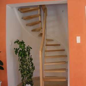 viertelgewendelte Treppe