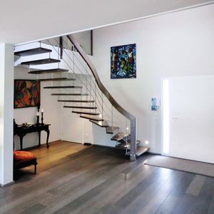 gerade Treppe