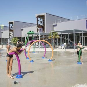 Wasserspielgerät für Spielplätze 1