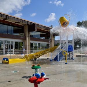 Spielplatzgerät für Aquapark