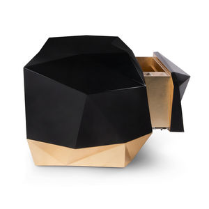 Nachttisch / originelles Design