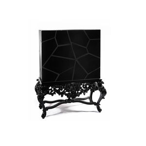hochbeiniges Sideboard