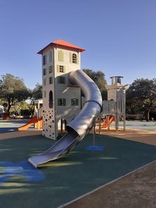 Spielplatzgerät für Kindergarten