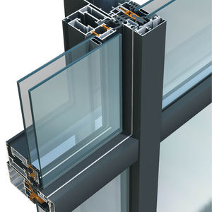 Vorhangfassade / freitragende Struktur