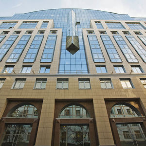 Paneel-Vorhangfassade 1