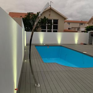 Außendusche für Schwimmbecken