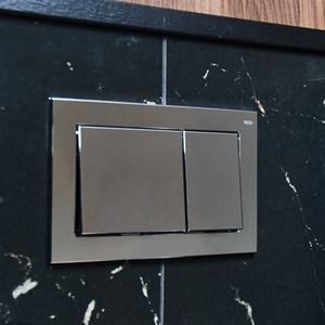 einfacher WC-Spülknopf