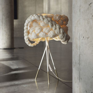 Tischlampe