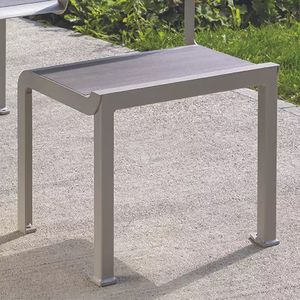 moderner Hocker 1