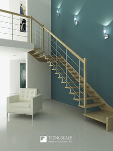 halbgewendelte Treppe