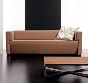 modernes Sofa / Stoff / Leder / Objektmöbel