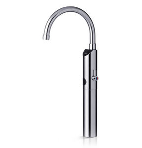 Wasserhahn für Waschtisch 1