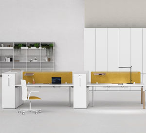 Schreibtisch für Open Space / Holz / Metall / modern