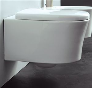 wandhängendes WC