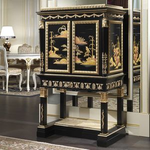 hohes Sideboard 1