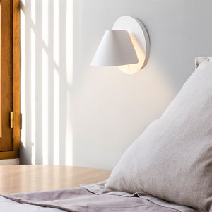 moderne Wandleuchte 1