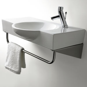 Wand-Waschbecken