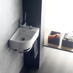 Wand-Waschbecken