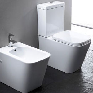freistehendes WC