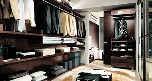moderner begehbarer Kleiderschrank 1