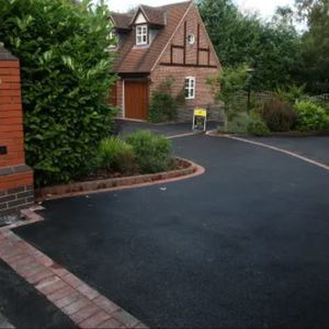 Asphalt-Bodenbelag
